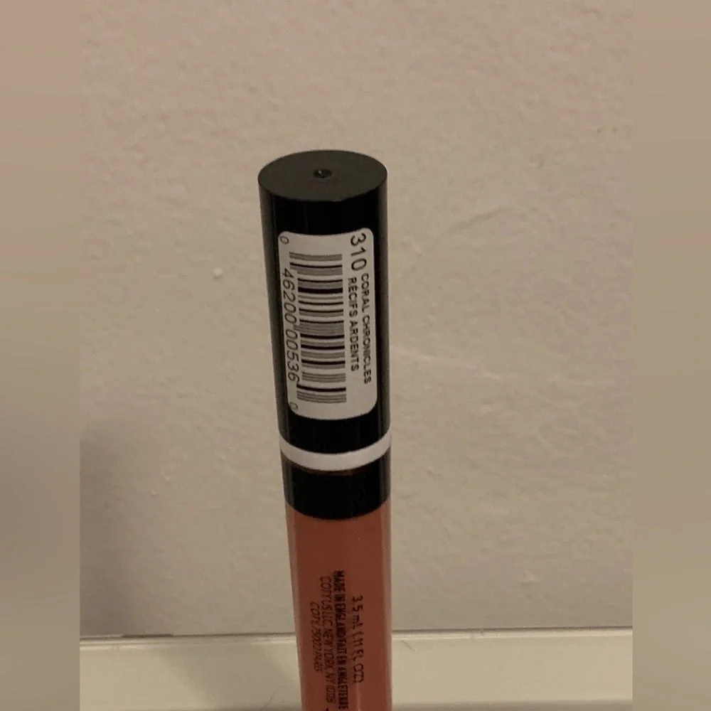 Covergirl Melting Pout Matte Liquid Lipstick - 310 Coral Chronicles Vegan 24 HR